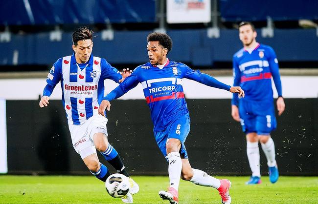 谁先做出正 谁先做出正