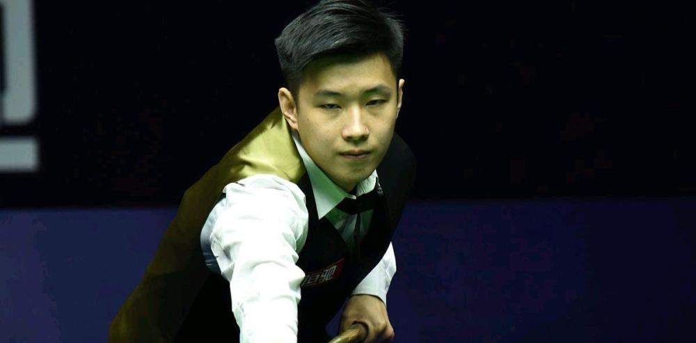 球员档案与 球员档案与