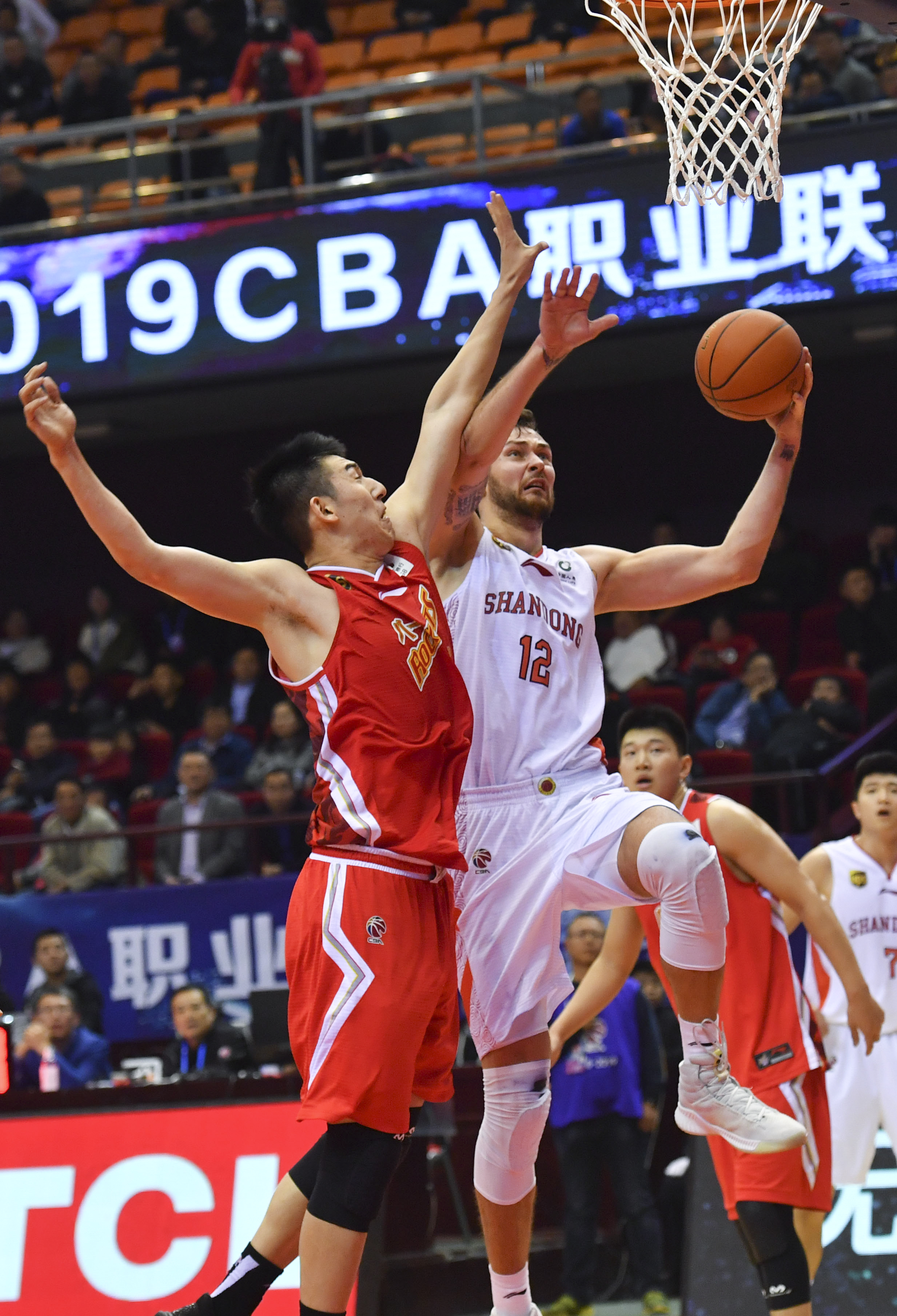 在早攻中完 在早攻中完